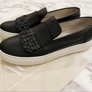 AGL Black Leather Skip on platform Sneakers